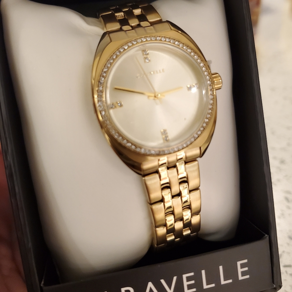 CARAVELLE BY BULOVA RETRO GOLD DIAMOND WATCH - Picture 2 of 10